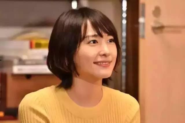 吃瓜群众短发美女视频,时尚魅力与趣味横生的瞬间