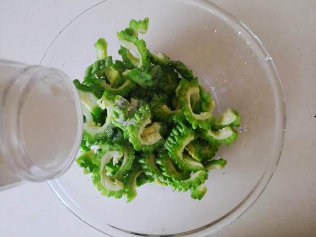 吃中药能吃兰瓜么,兰瓜与中药同食的注意事项